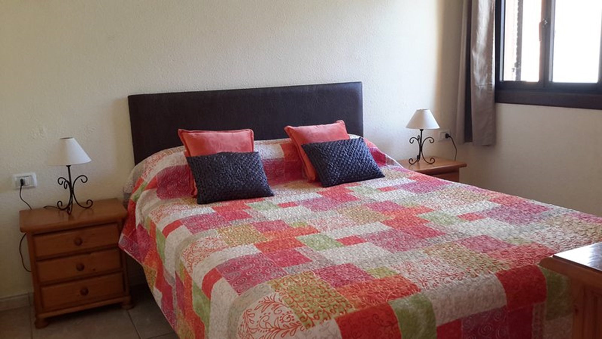 Victoria Court 1 Bedroom Apartment to rent in Los Cristianos Tenerife