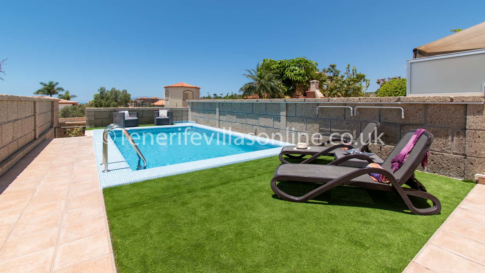 4 Bedroom Villas to Rent | Private Heated Pool | Playa Del Duque Tenerife